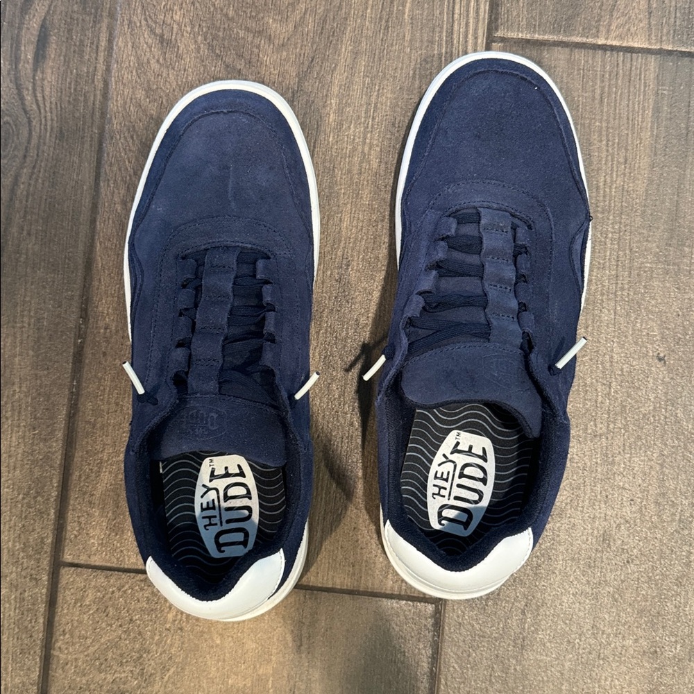 Hey Dudes Size 11 Men’s